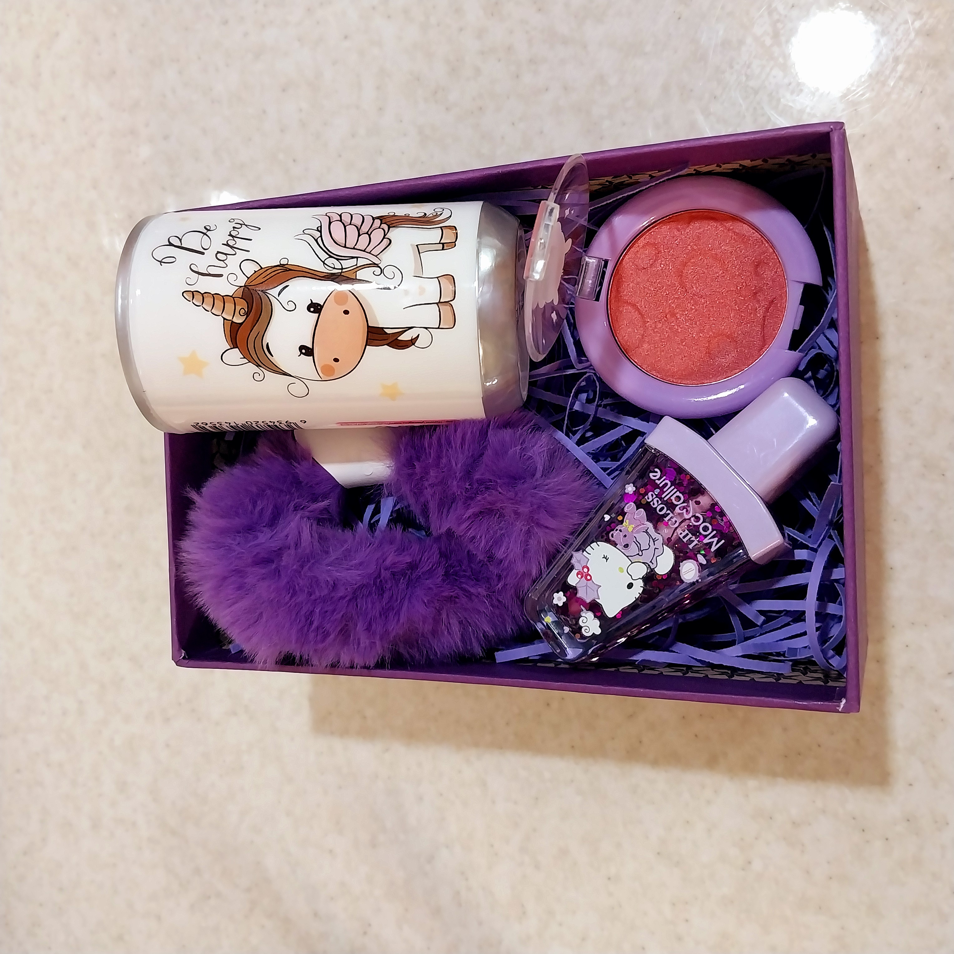 باکس هدیه تولد  دخترانه بنفش